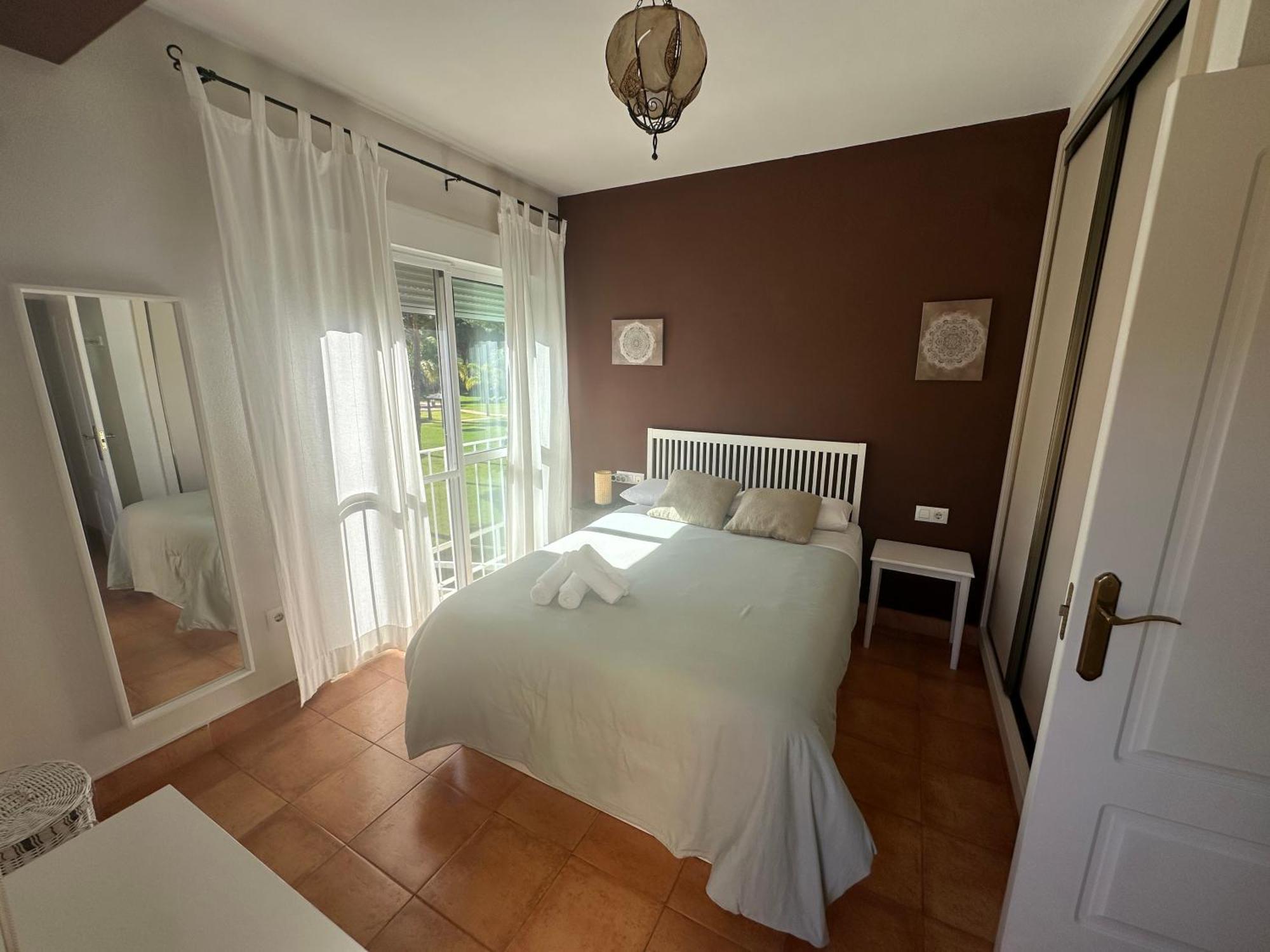En la zona más tranquila del Novo Sancti Petri Apartamento Chiclana de la Frontera Exterior foto